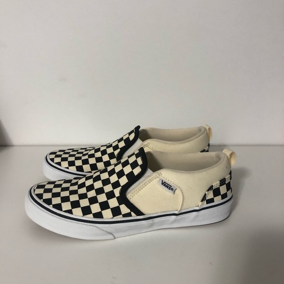 Vans slip ons size 5 - Picture 2 of 6